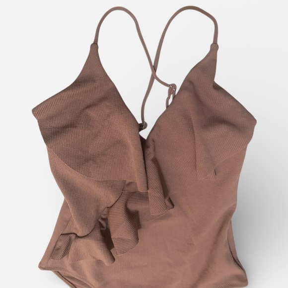 Cupshe Ribbed Ruffle Swimsuit m - Picture 3 of 5